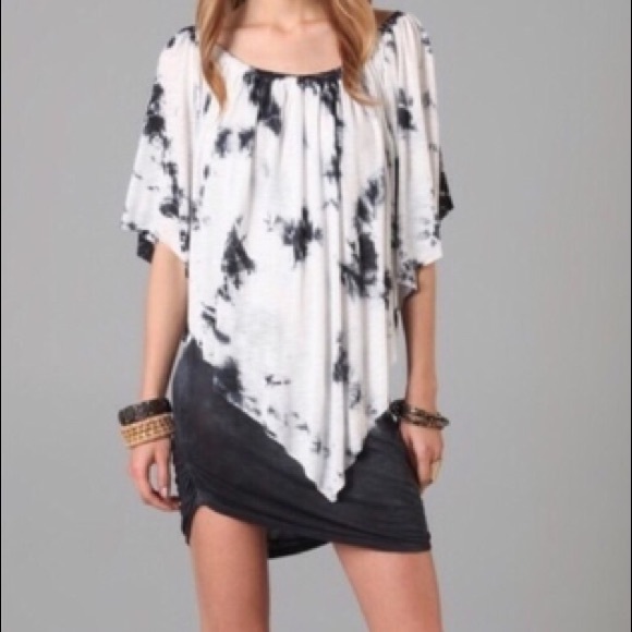 Young Fabulous & Broke Dresses & Skirts - Young Fabulous & Broke off shoulder draped dress
